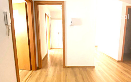 HOMreal. sk / Kancelárske priestory na prenájom v centre Trnavy s parkovaním.