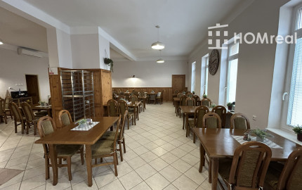 HOMreal.sk | Na predaj: zrekonštruovaná budova obchodu a služieb s 2-izbovým domom – ideálne spojenie podnikania a bývania