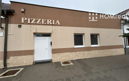 HOMreal.sk | Na predaj: zrekonštruovaná budova obchodu a služieb s 2-izbovým domom – ideálne spojenie podnikania a bývania