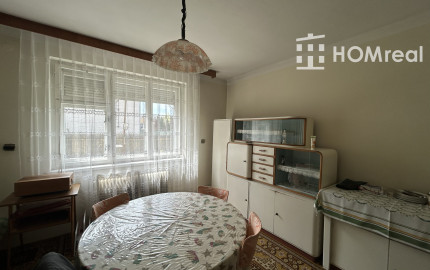 HOMreal.sk |  Rodinný dom na predaj Malženice – veľký pozemok, garáž, ideálny na rekonštrukciu