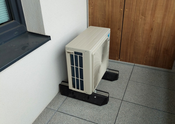 HOMreal.sk |  na prenájom moderný 2-izbový byt v bytovom dome Arboria na Novomestskej ulici.