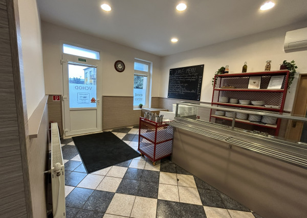 HOMreal.sk | Na prenájom: zrekonštruovaný obchodný priestor – reštaurácia / služby / obchod