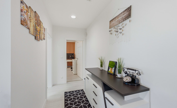 HOMreal.sk | NENÁPADNÝ ZVONKU.PREKVAPIVO VEĽKORYSÝ VO VNÚTRI - fotografia 18