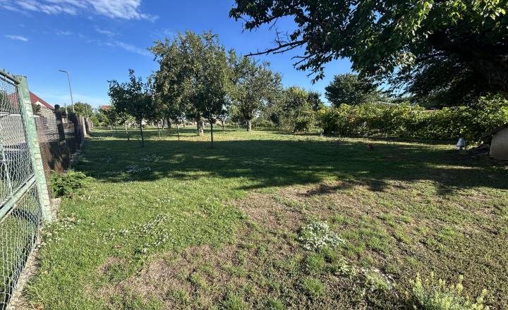 HOMreal.sk | Na predaj stavebný pozemok v obci Malženice – 526 m² - fotografia 3